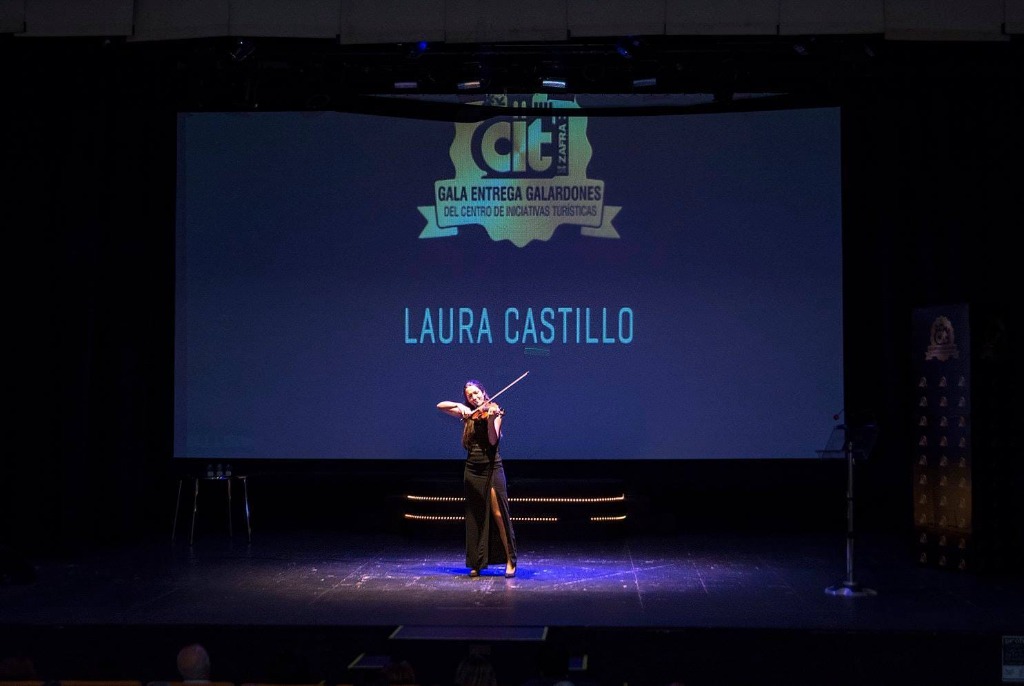 Actuación en gala CIT